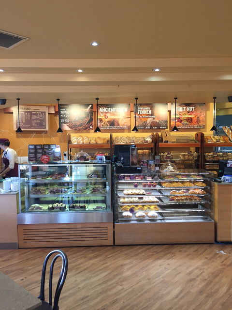 Banjo's Bakery - Renee 4