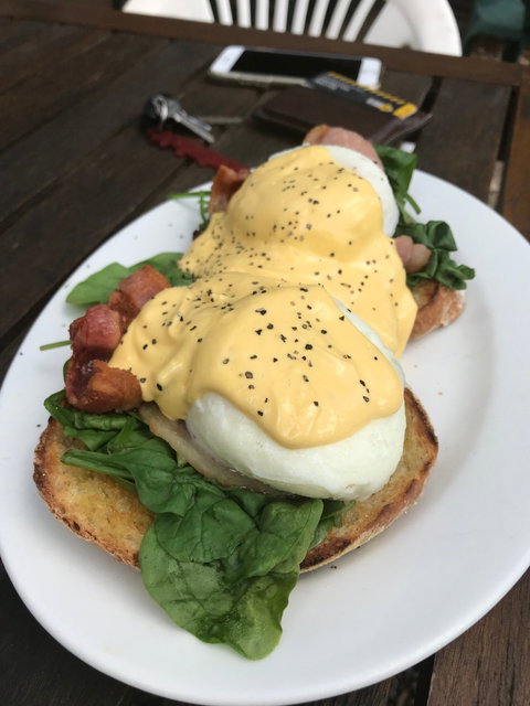 Burt Munro Motorcycle Cafe - Swimm 2