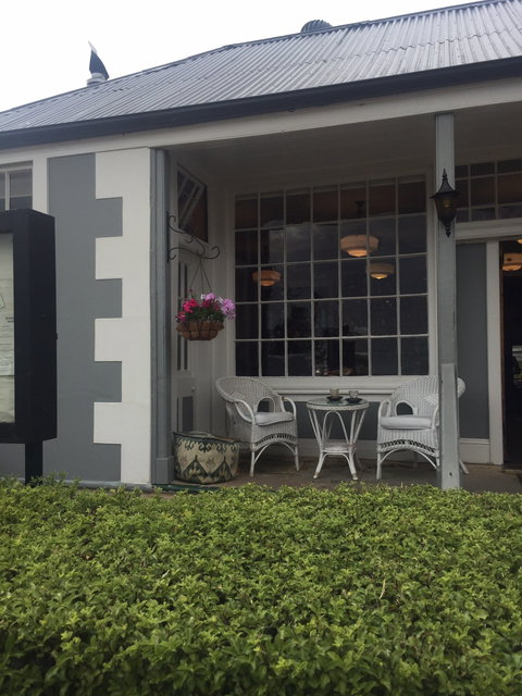 Czegs' Cafe - Renee 9