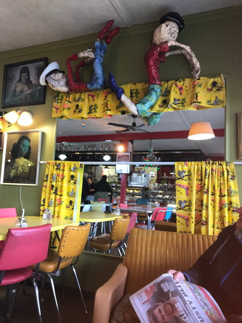 DS Coffee House & Internet Lounge - Qld Realsetate 2