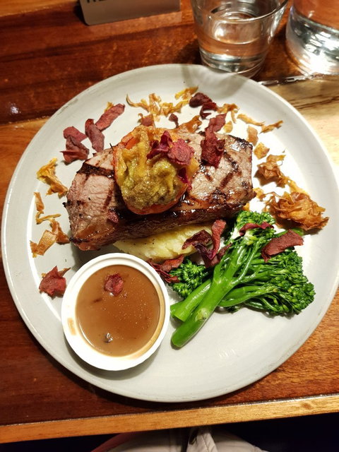 Entally Lodge Bistro & Bar - Renee 4