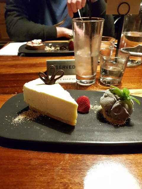 Entally Lodge Bistro & Bar - Renee 7