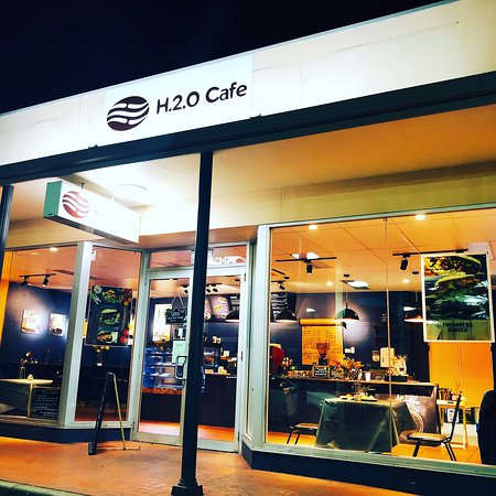 H.2.O. Cafe - Renee 0