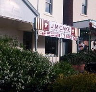 J.M Cakes - Renee