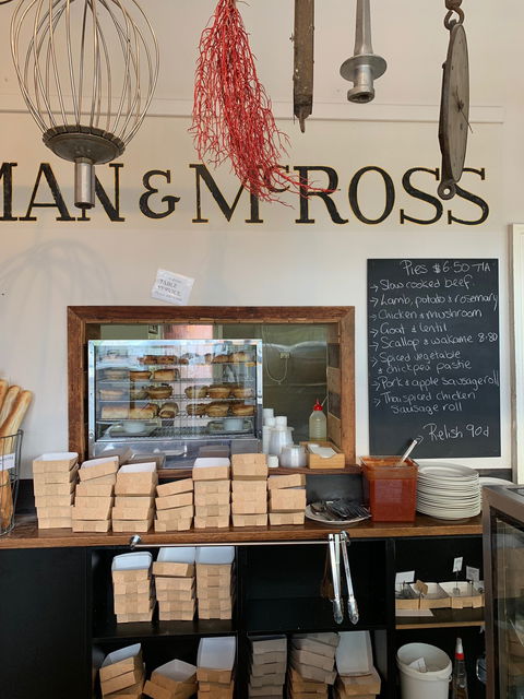 Jackman & McRoss - Renee 6