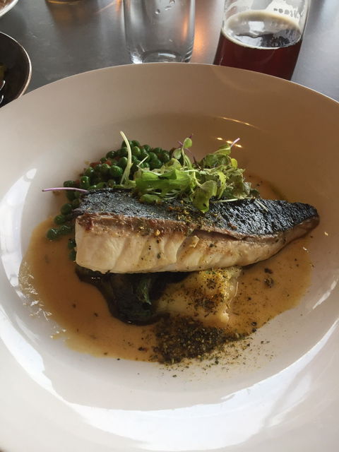 Mrs Jones Restaurant Bar Lounge - Renee 6