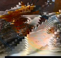 Tannin Restaurant - Swimm