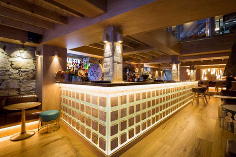 The Den Salamanca - Renee 0