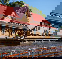 Tracks on Point - Renee