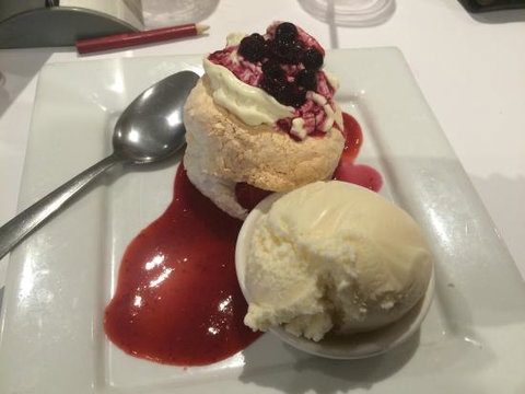 York Hotel - Internet Find 0