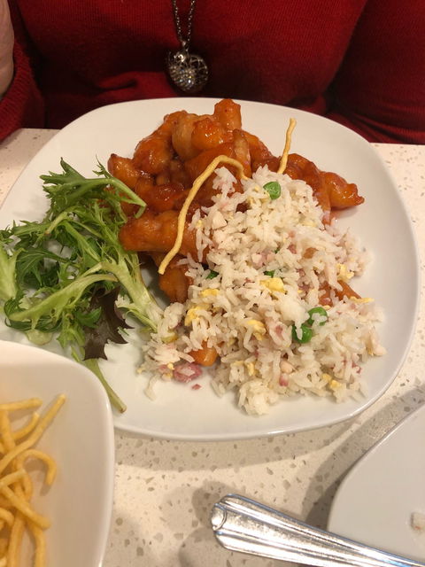 Yummy Inn - Renee 8