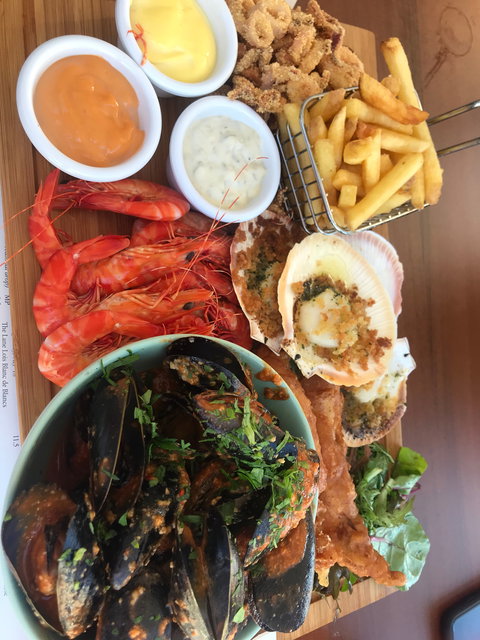 The Sandbar Scarborough Beach - Swimm 5