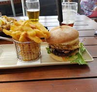 Whale  Ale - Qld Realsetate