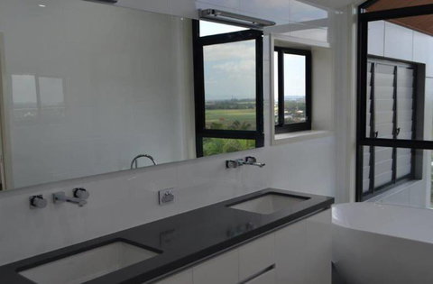 Stone Tops Mackay - Swimm 3