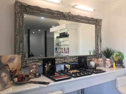 L'Or Cosmetics - Qld Realsetate 0