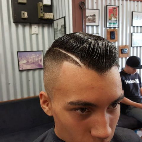 Elite Barber Crew - Renee 4