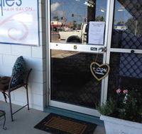 Turnstyles Hair Salon - Renee