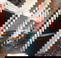 Bill's Bar  Bites - Swimm