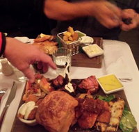 Fibber McGee's Irish Pub  Steakhouse - Swimm