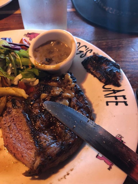 Hog's Breath - Renee 2