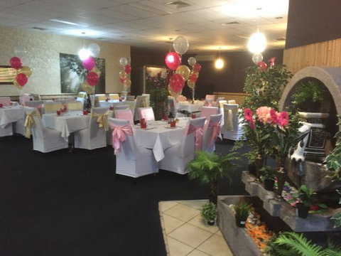 Street Festival Indian Restaurant & Cafe - Qld Realsetate 0