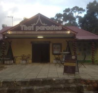 Thai paradise - Renee