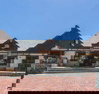 The Dale Bar and Bistro - Renee