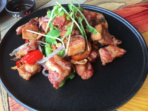 Yandi Asian Fusion Restaurant - Renee 0