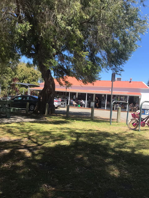Emu Point Cafe - Renee 9