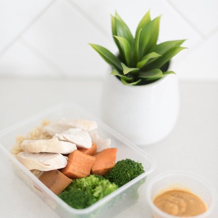 Food Delivery Belmont NSW Qld Realsetate