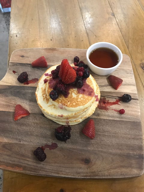 Geordie's Cafe And Art Gallery - Swimm 3