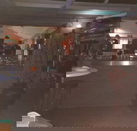 Gov's Sports Bar - Internet Find