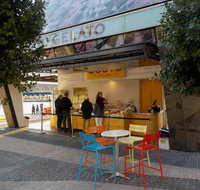 Gusto Gelato - Swimm