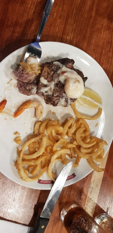 Hog's Breath Cafe - Renee 2