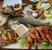 Nippers Cafe - Internet Find