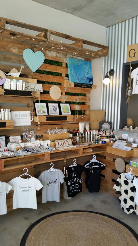 Peppermint Green - Renee 9