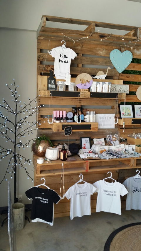 Peppermint Green - Renee 7