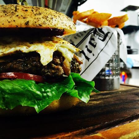 Six Degrees Restaurant & Bar - Internet Find 0