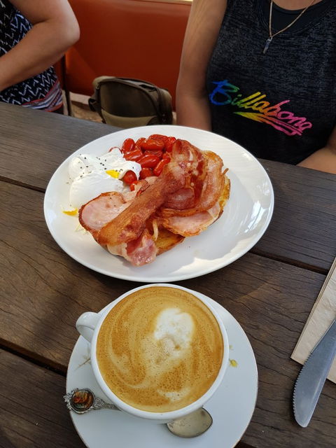 Taylor's Cafe - Renee 9