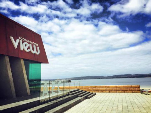 View Restaurant - Renee 0