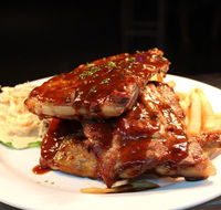Cadillacs Honky tonk bar and Grill