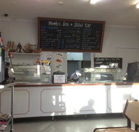 Hooks Sea and Salad Bar - Swimm