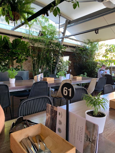 Norfolk Hotel Restaurant - Petrol Stations 1