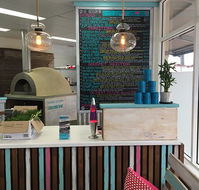 Peace Pizza Retro Woodfired - Renee