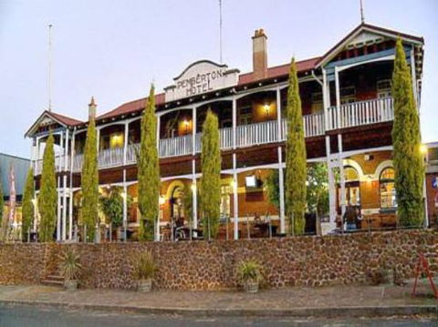Pemberton BEST WESTERN Hotel - Renee 0