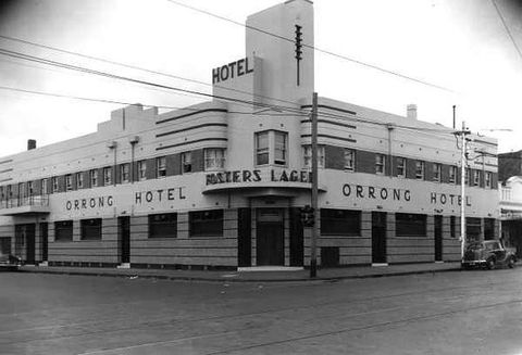 The Orrong Hotel - Renee 0