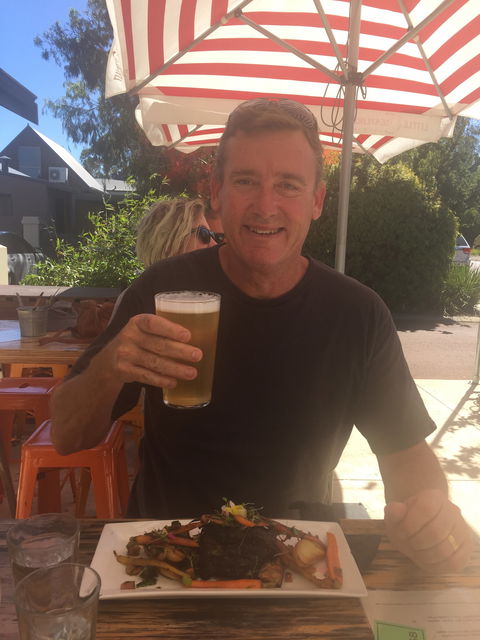 The Pour House Bar And Kitchen - Renee 7
