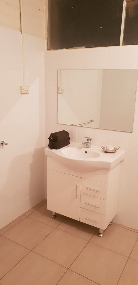 BP John Eyre 1878 Caiguna Western Australia - Renee 3