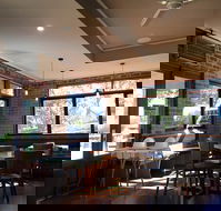 Cafe Verge 301 - Renee