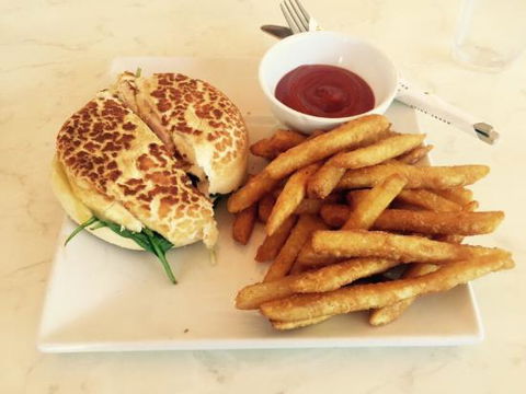 Caffissimo - Treendale - Qld Realsetate 0